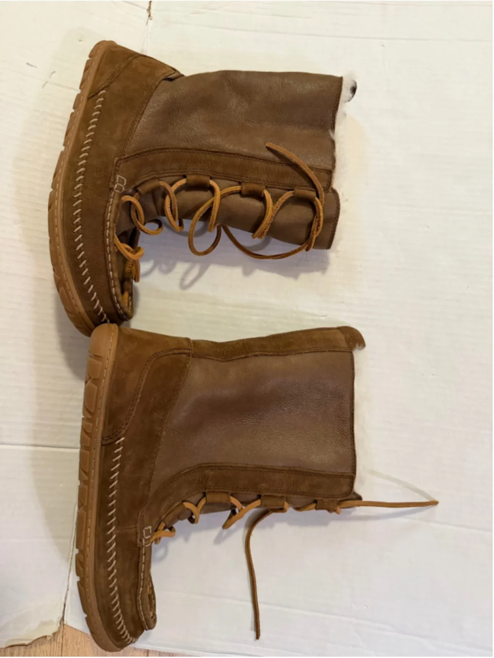 L.L.Bean Brown Shearling Leather Winter Boots Women’s US 10 M Lace Up Lamb Fur M
